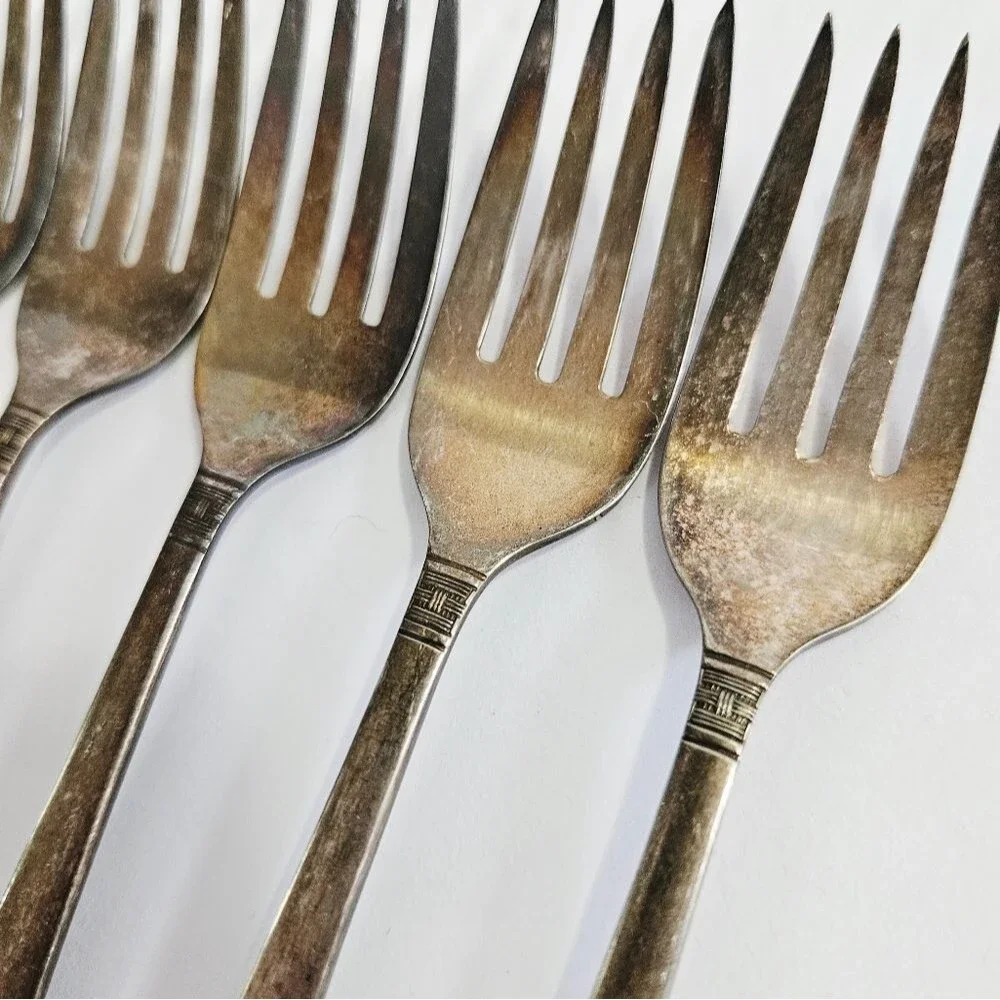 Vintage National Silver Co. Silverplate Cavalcade Pattern Salad Fork Set of 8